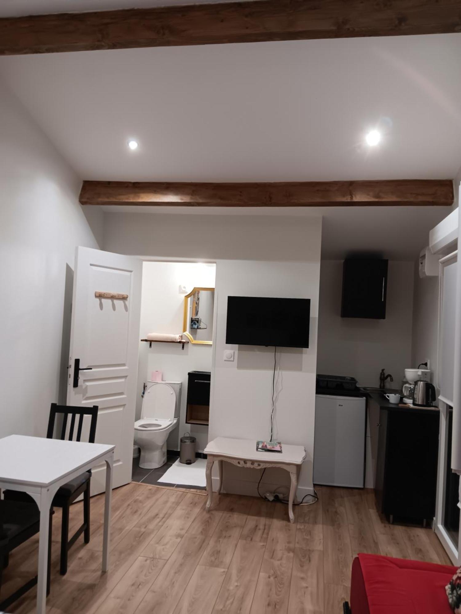 Studio Maisonette Eysines Eksteriør billede